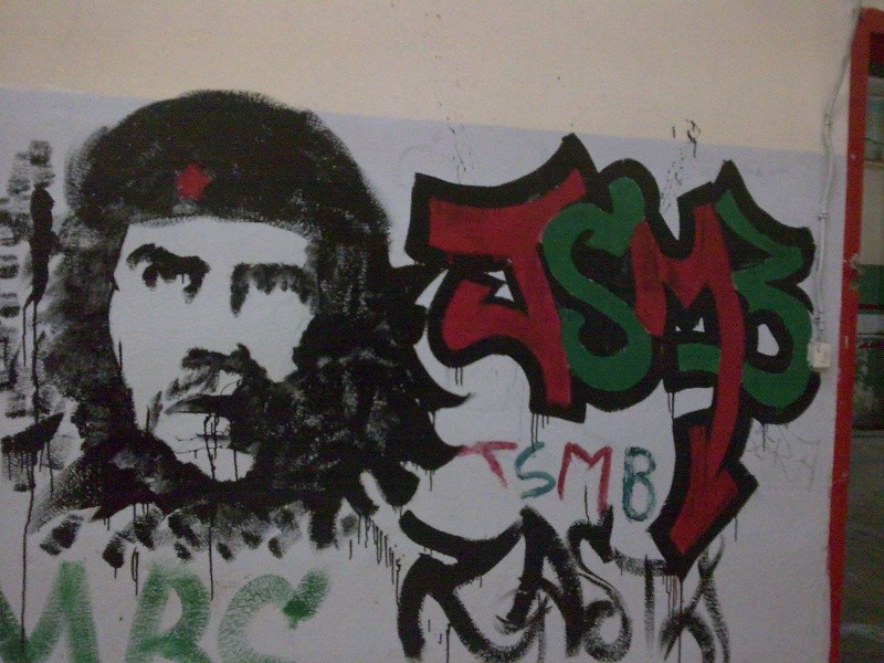 Miguel : graffiti de che guevara de la part de jsmb