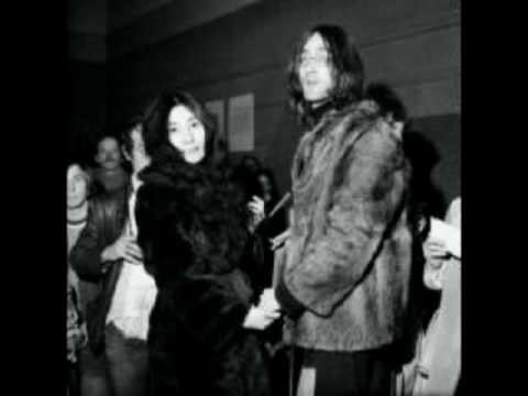 Yoko Ono » Yoko Ono - Every Man Has A Woman Who Loves Him