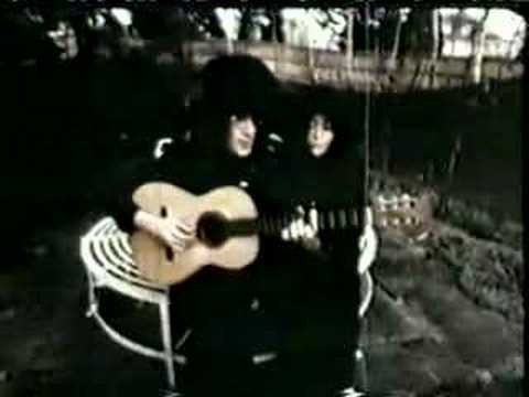 Yoko Ono » John Lennon & Yoko Ono . . . Surprise, surprise!