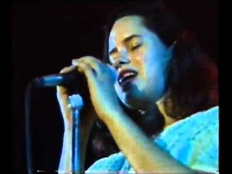 10000 Maniacs » 10000 Maniacs - What's The Matter Here?.mp4