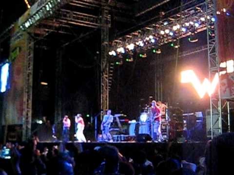 Weezer » Weezer - Hash Pipe - Fall Frenzy 2010 - Tempe AZ