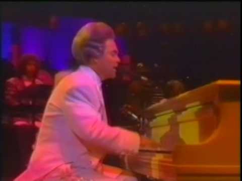 Elton John » Elton John - Tiny Dancer Live in Sydney 1986