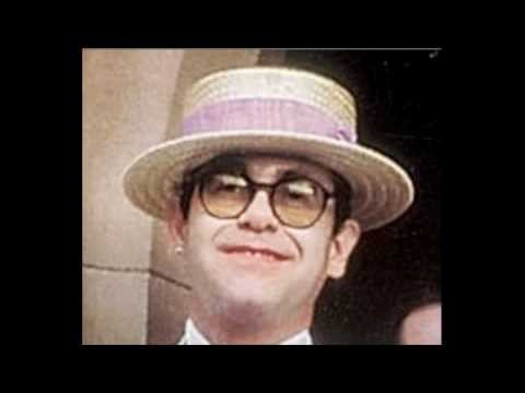 Elton John » 2. Levon (Elton John-Live In Toronto: 9/13/1984)