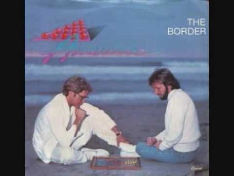 America » America - The border