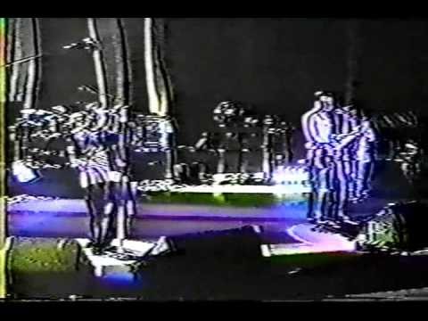 311 » 311 - "Paradise" (live) Redrocks 6-15-1996