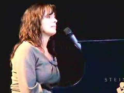 Chantal Kreviazuk » Chantal Kreviazuk - Far Away (Live)