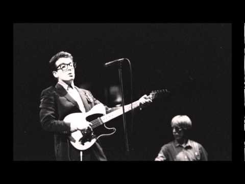 Elvis Costello » Elvis Costello & The Attractions - In Concert 1983