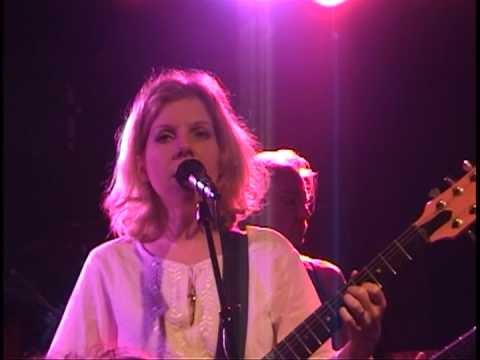 Tanya Donelly » Tanya Donelly @ The Paradise -"I'm Keeping You"