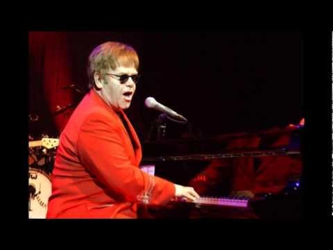 Elton John » #2 - Daniel - Elton John - Live in Vienna 2002