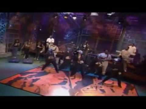 Aaliyah » Aaliyah's Best Dance Moves (SMOOTHEST DANCER EVER)