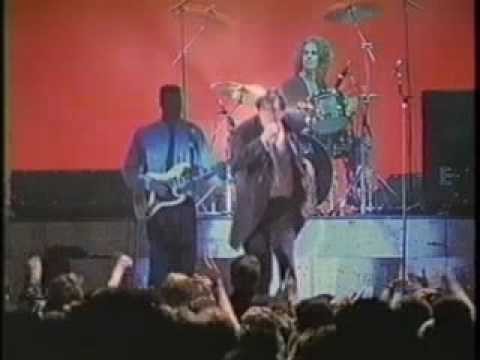 Bryan Ferry » Bryan Ferry - Love Is the Drug (Live 1988-1989)