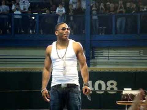 Nelly » Nelly "Hot in Herre" (live in Omaha) 9.24.10