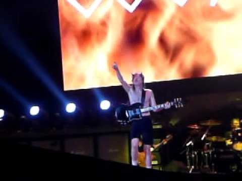 AC/DC » AC/DC - Highway To Hell (Live in Perth 10)