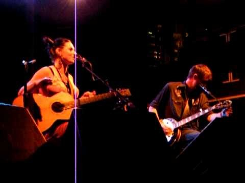 Kasey Chambers » Kasey Chambers - Blowin in the Wind