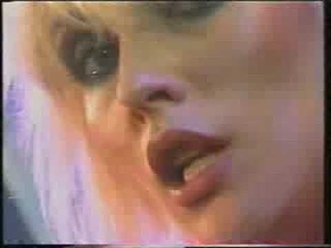 Blondie » Blondie - Living in the Real World ( Music Video)