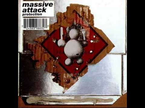 Massive Attack » 4. Massive Attack - Weather Storm .mp4