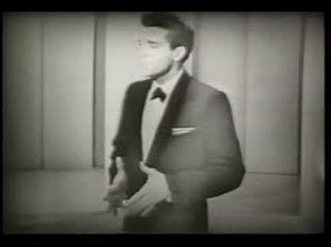 Elvis Presley » Elvis Presley - Fame and Fortune (1960 Live)