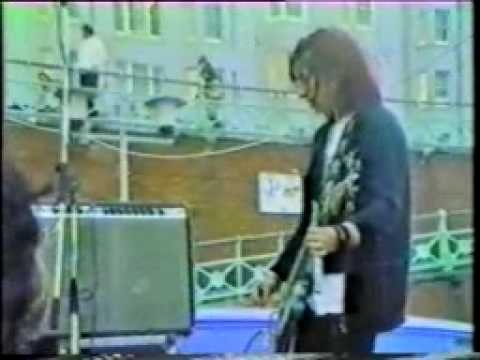 Sonic Youth » Sonic Youth - Inhuman (live)