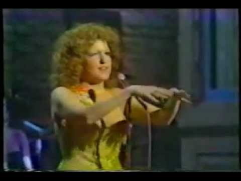 Bette Midler » Bette Midler - Ol' Red Hair Is Back (1977)