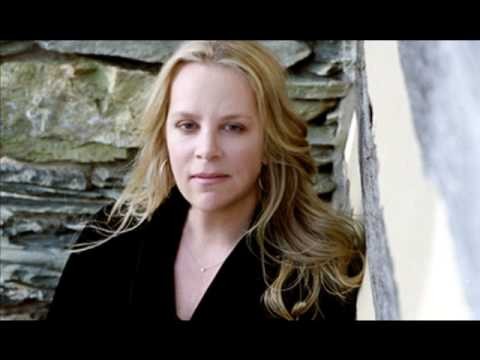Mary Chapin Carpenter » Mary Chapin Carpenter - This is Love