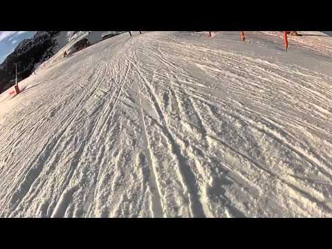 Snowboarding in Grandvalira