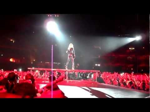 Madonna - The Mdna Tour - I Don't Give A feat Nicki Minaj - Buenos Aires Ar