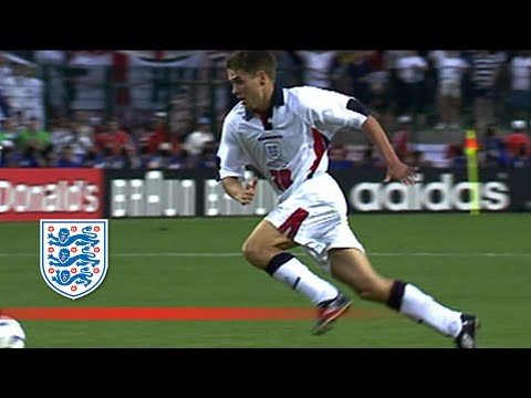 Owen's wonder goal against Argentina | England's Top 10 Moments