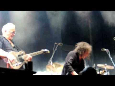 The Cure - Wrong Number (Live Frequency Festival 18-8-2012)