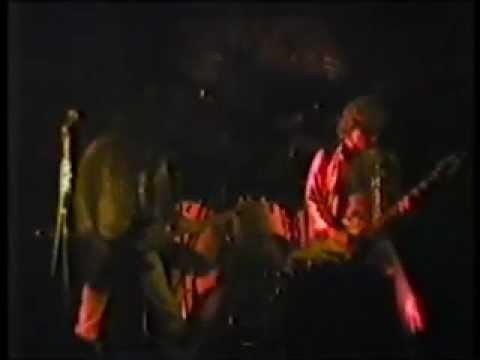 EARTHWORX - The Happening - live(1982).wmv