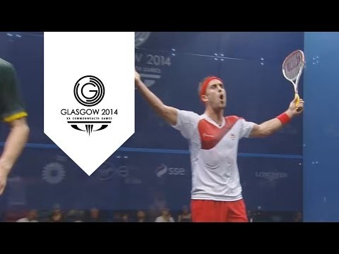 Squash umpire's brilliant response to Peter Barker | Unmissable Moments
