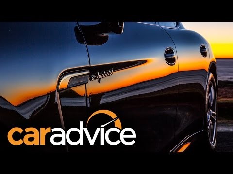 A quiet cruise in the Porsche Panamera S E-Hybrid