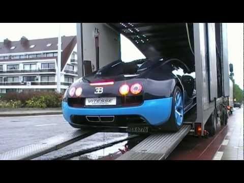 Bugatti Veyron Vitesse unloading