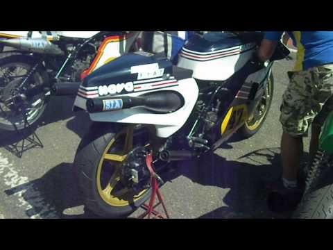 Suzuki RG500 racer
