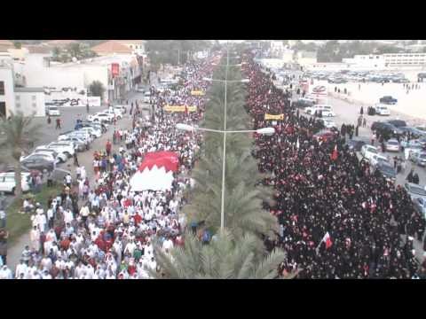 Huge Anti-governmental March during F1 in Bahrain