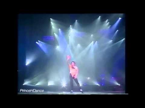 Michael Jackson - Human Nature - Live in Brunei 1996 [HD]