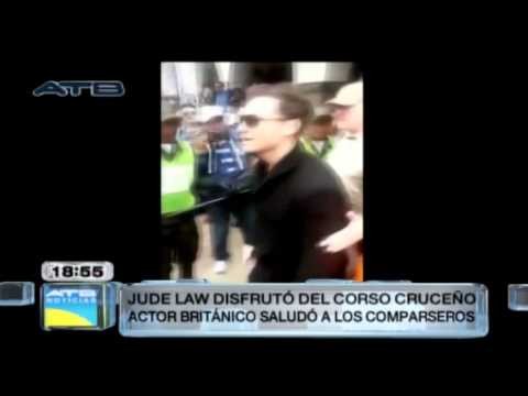 Jude Law disfrutÃ³ de los Carnavales de Oruro y de Santa Cruz