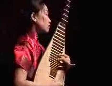 Chinese music - traditional pipa solo by Liu Fang éœ¸çŽ‹å¸ç”²åŠ‰èŠ³çµç¶