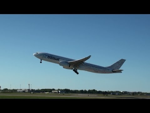 Air Transat A330-342 Takeoff YUL