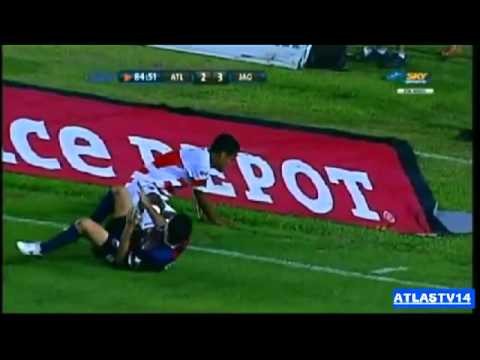 NEW! Terrible fracture of a player in Mexico- 30-01-2013