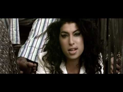Amy Winehouse - Stronger than me {Bremen TV . Germany October 2004.}