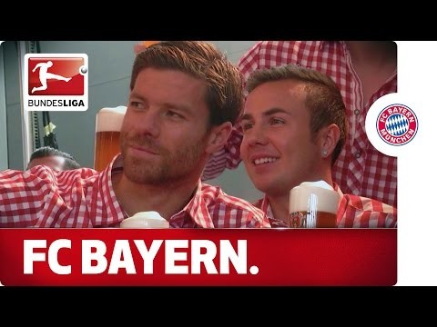 Xabi Alonso and FC Bayern in Lederhosen