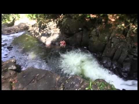 Chaudiere pool Dominica jump
