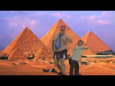 The Dude Show: Fat Guy Dancing - In Egypt