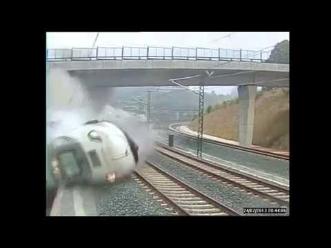 - 18 [ GORE FOOTAGE WITH SOUND ] Spain SHOCKING Train Crash -18 SHOCK Accid