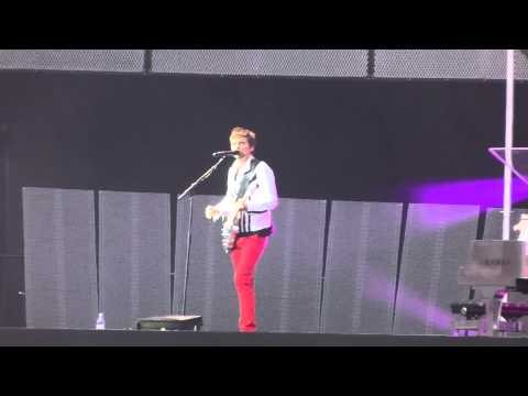 Muse \Plug In baby\ Live Stade de France