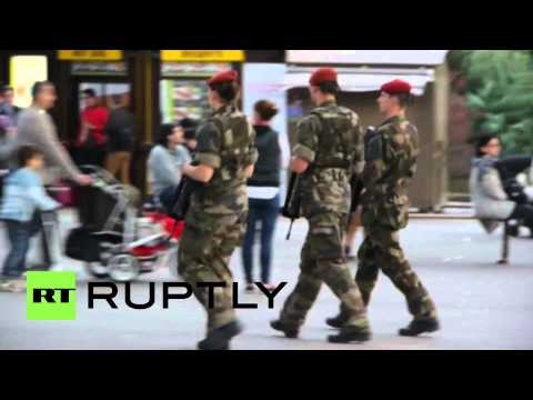 France: See paratroopers patrol Eiffel Tower amid IS threat