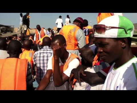 Gambia 2012 In de boot
