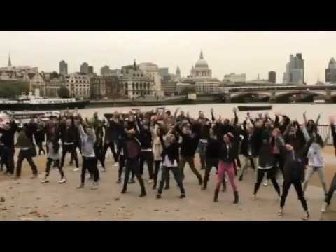 VISIT GREECE - Ellada Welcomes You (Flashmob)
