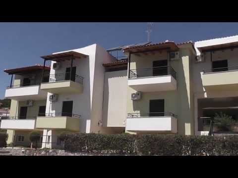 Fotis Apartments (at Finikounda