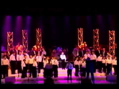 Les petits chanteurs d'Asnieres Les poppys   Bonjour la vie 1999